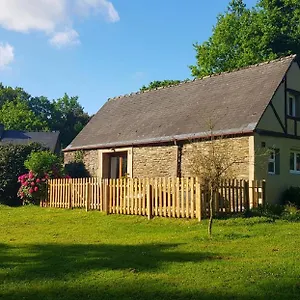 Le Vieux Moulin - Detached With Garden Views And Pool Hébergement de vacances
