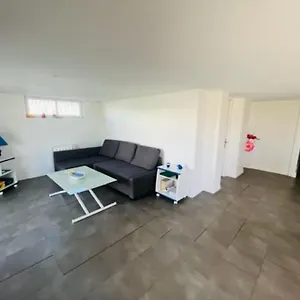 https://entre-vienne-et-lyon-appartement-en-rez-de-jardin.hotels-rhonealpes.com